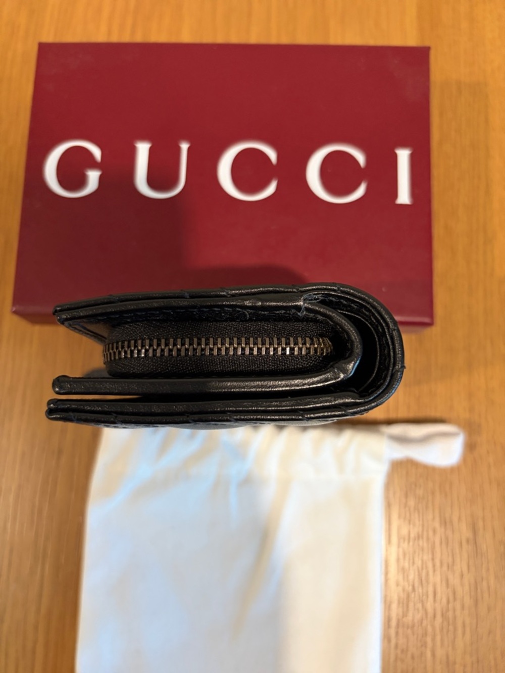 Gucci Black Quilted Chevron Marmont Wallet - Picture 5 of 10